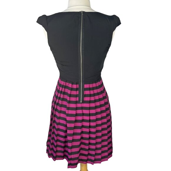 Be Bop Fit and Flair Dress Size Medium Black Purple Pleated Striped New - Picture 2 of 11
